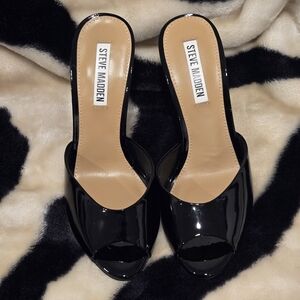 Steve Madden Peep Toe Heel